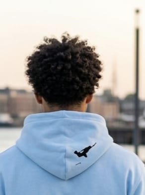SUDADERA CON CAPUCHA HALF PIPE