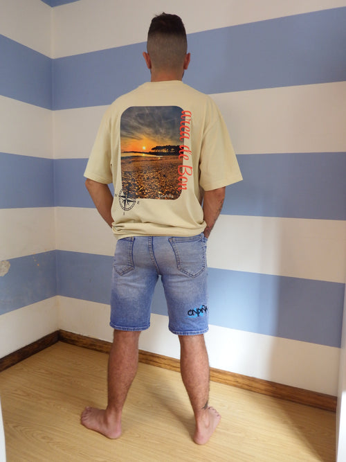 Camiseta Oversize Area de Bon — Ondiña Rabuda